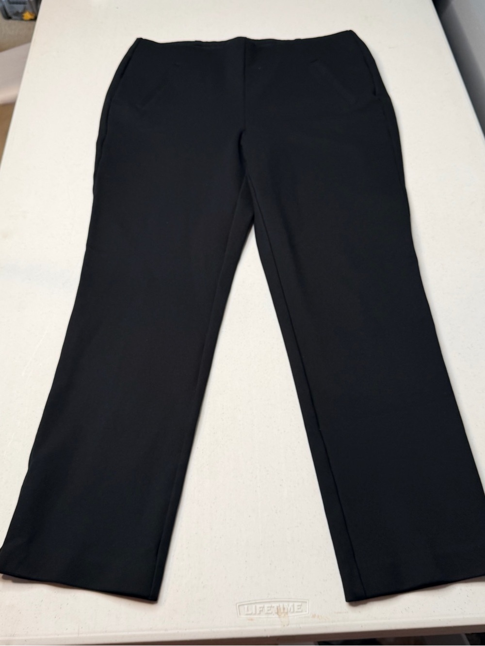 Chico’s Brigitte So Slimming Straight Leg Pants Black Comfort Trousers Size 1